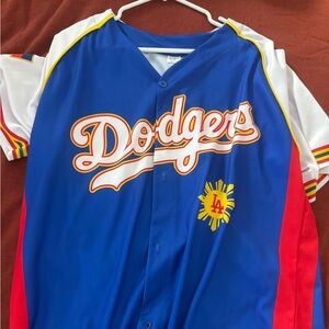 Dodger Filipino night jersey